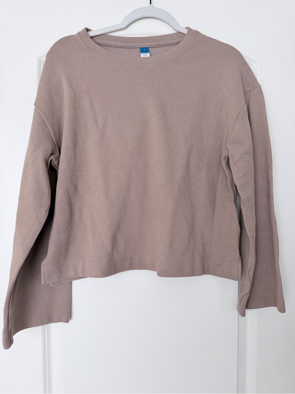 Old Navy Relaxed Ribbed Crewneck Sweatshirt